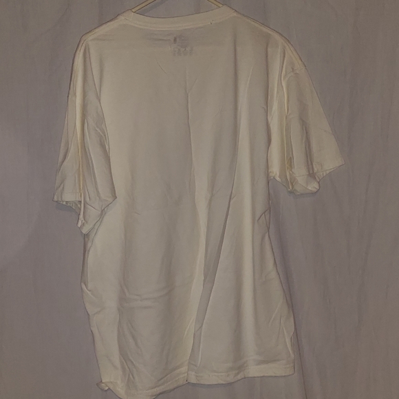 T shirt - Picture 2 of 5